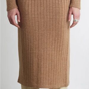 Luxurious Eleven Six alpaca knit sweater skirt- size small- new with out tags